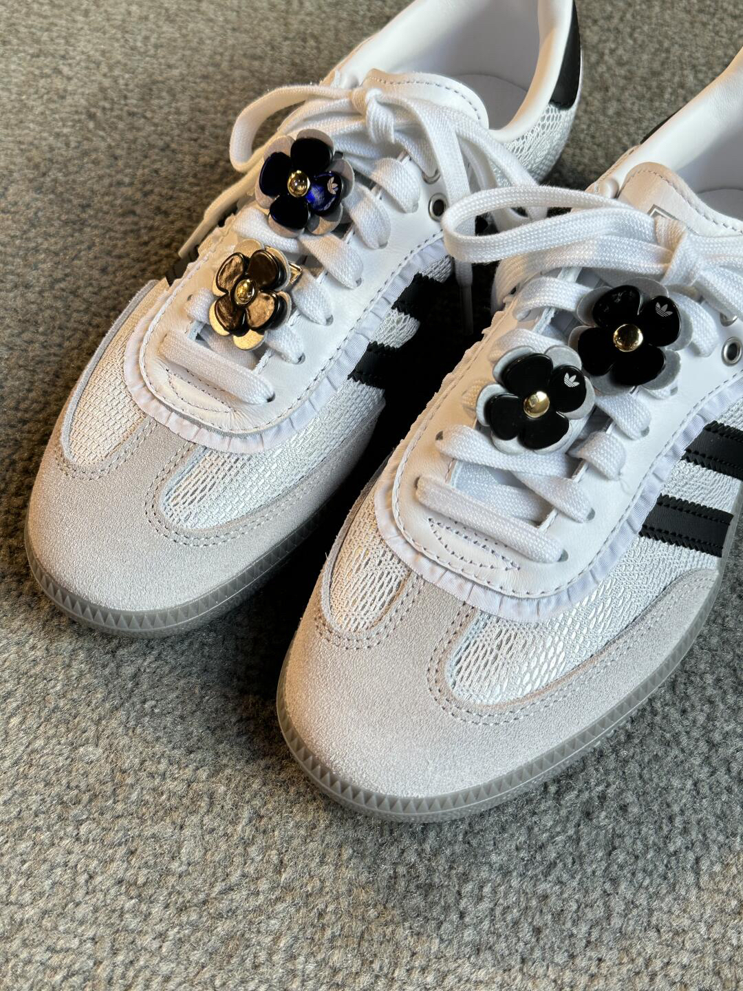 Adidas samba蕾丝&银色风