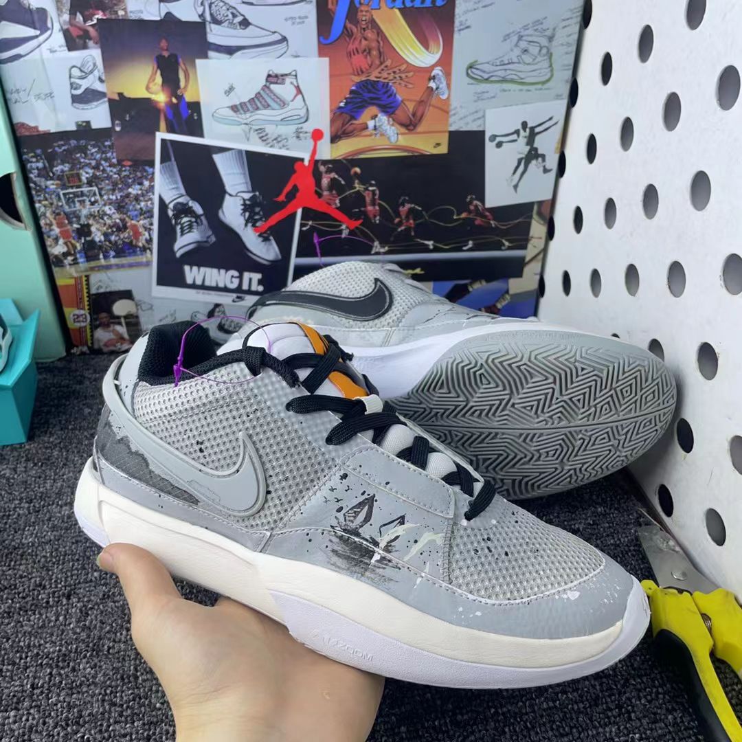 暑期新鞋榜单top
Nike莫兰特一代
