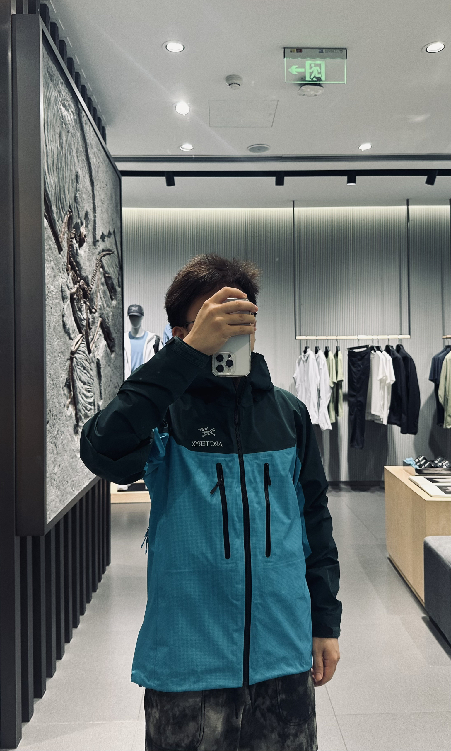 什么! 始祖鸟和饿了么联名了？