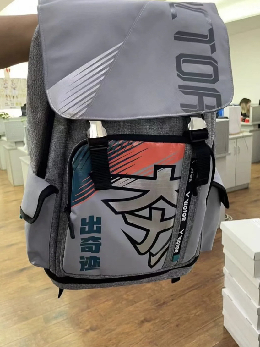 ♥我的威克多包包分享来咯