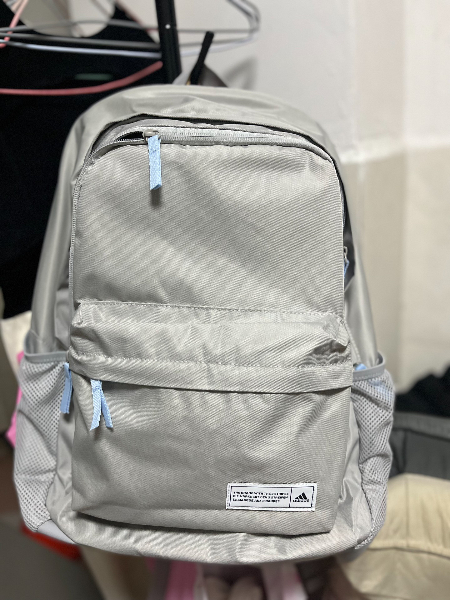 嘎嘎能装！好爱这只大容量双肩包💫