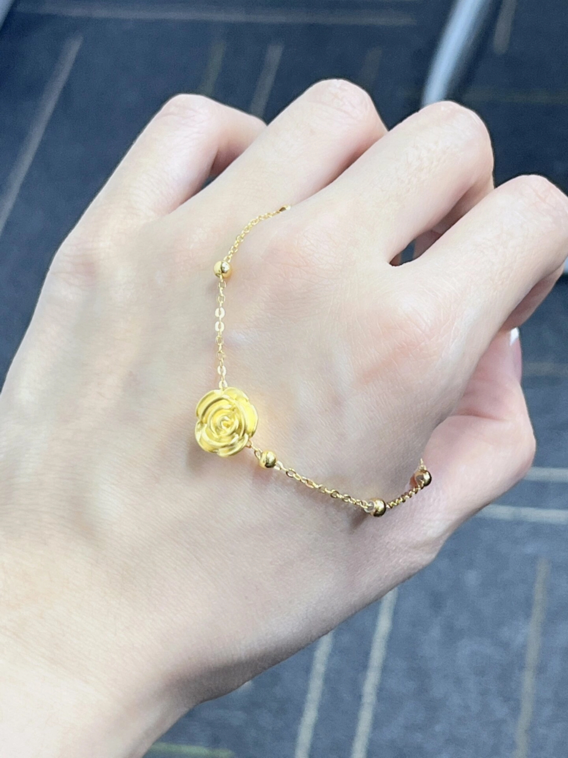 中国黄金 玫瑰手链，美到不需要滤镜!