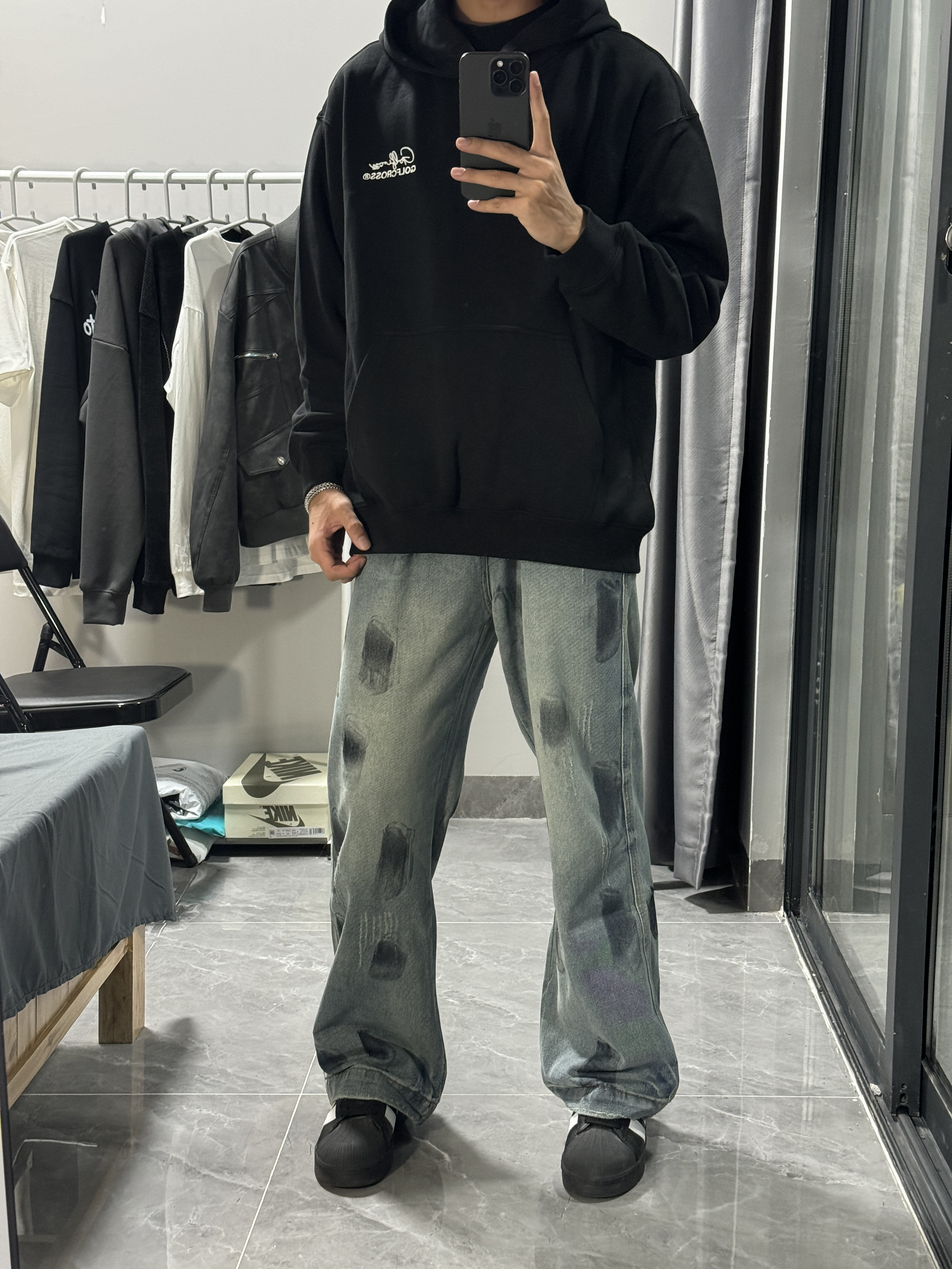 字母刺绣连帽卫衣直接拿捏氛围感！ootd