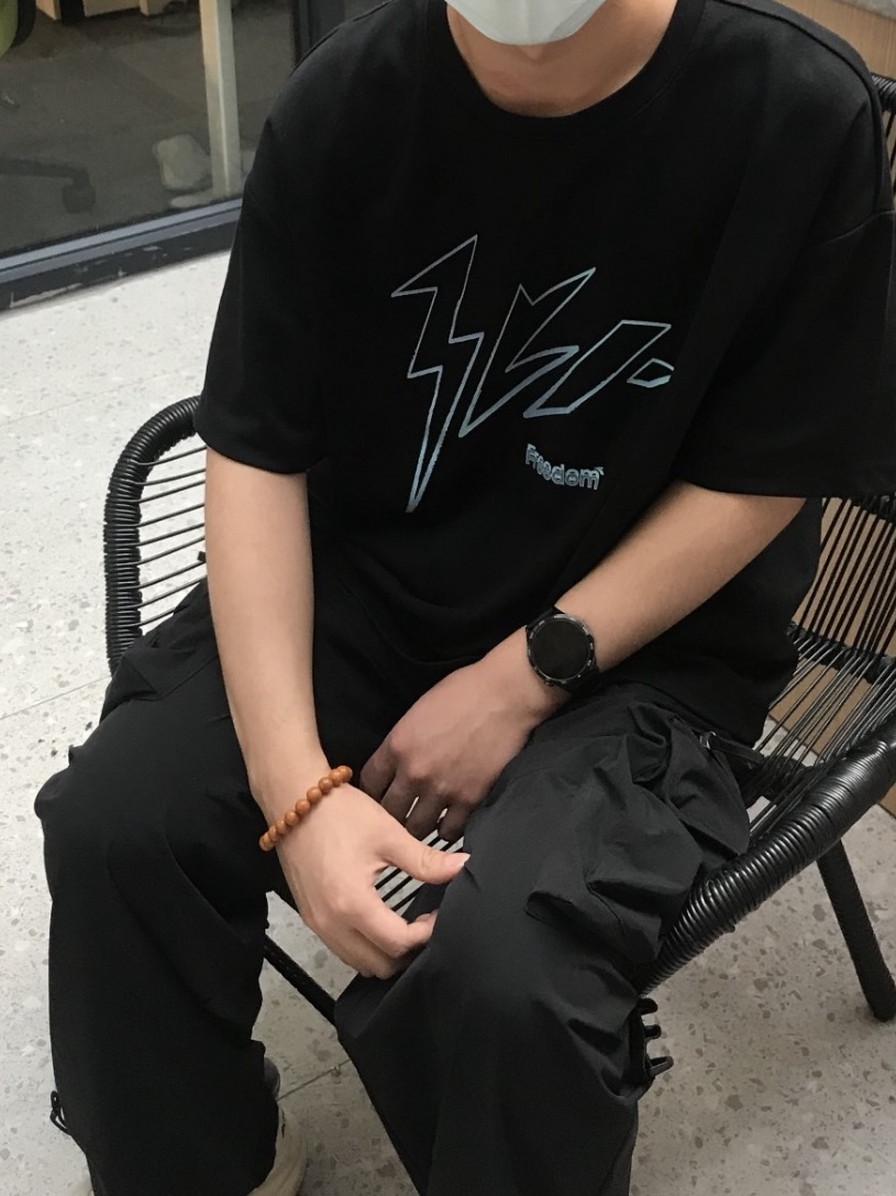 这T恤真的好喜欢穿啦