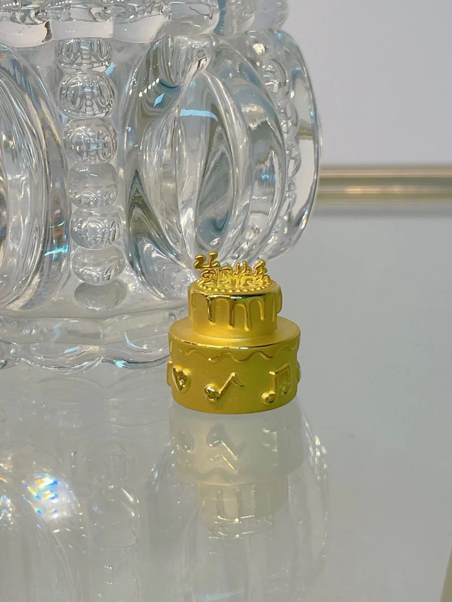 这款足金摆件生日蛋糕太可爱了