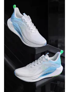 特步氢风7.0 | 运动通勤舒适好鞋
刚发售的这双氢风7.0特调风,两百多的价格性价比很高
