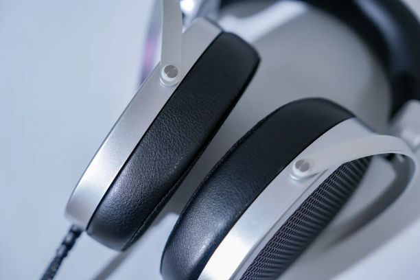 ✨🎧【音乐之旅新启航,HIFIMAN Mini Shangri-La静电耳机,让耳朵去旅行】🎧✨