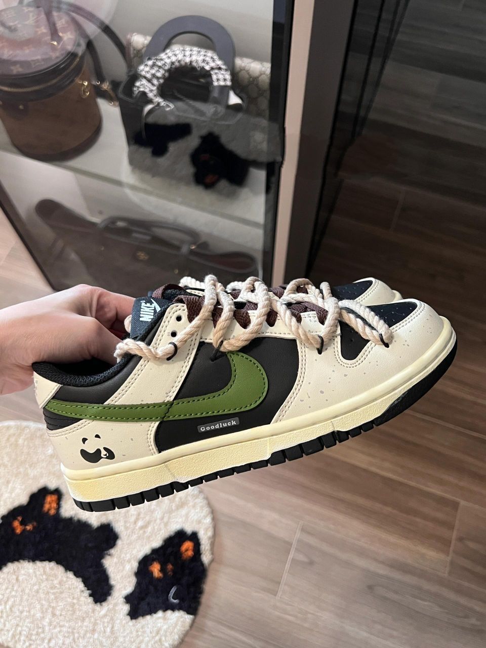 姐妹们赶紧去冲这款情侣鞋‼️🐼