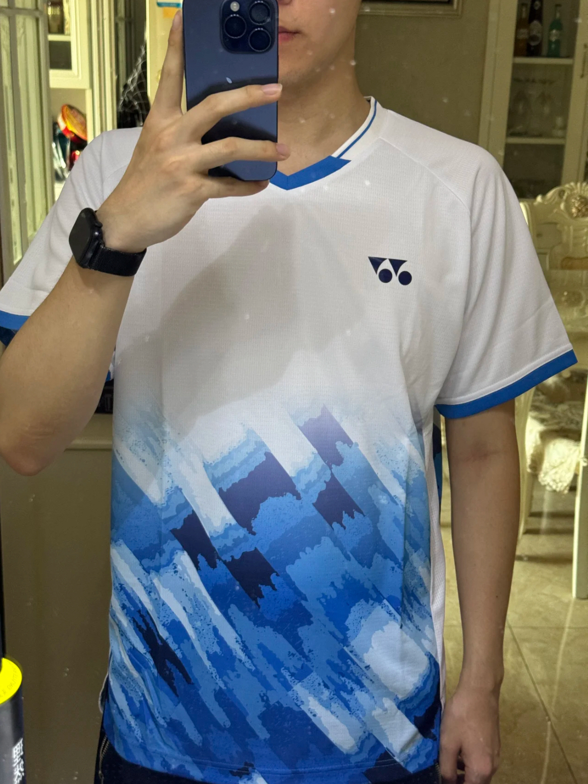 YONEX  永远的百搭款之一