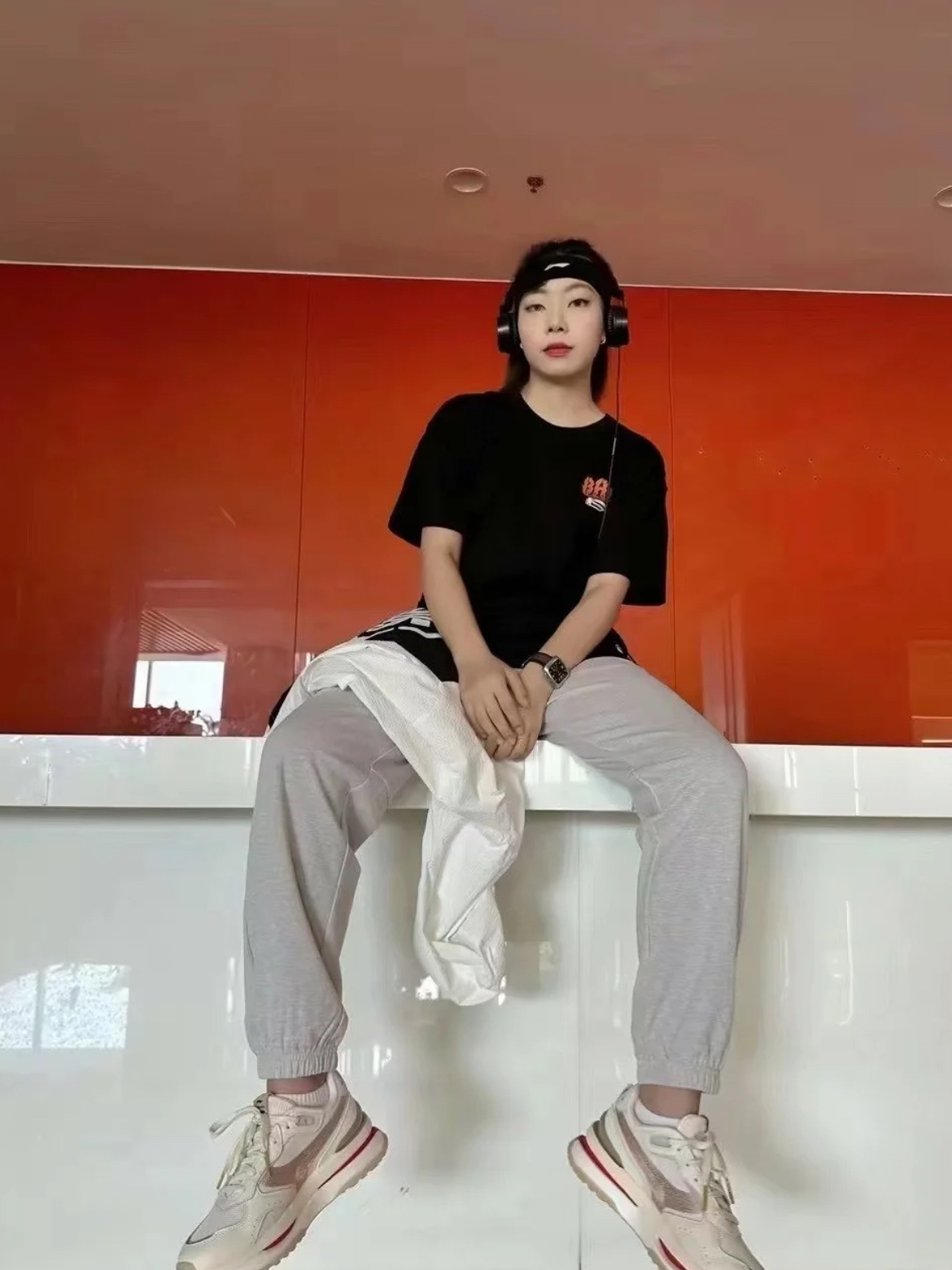 Li Ning 宽松休闲短袖T恤衫!