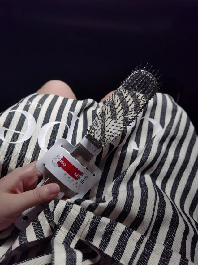 被你们种草隔天就去名创冲了这把按摩梳