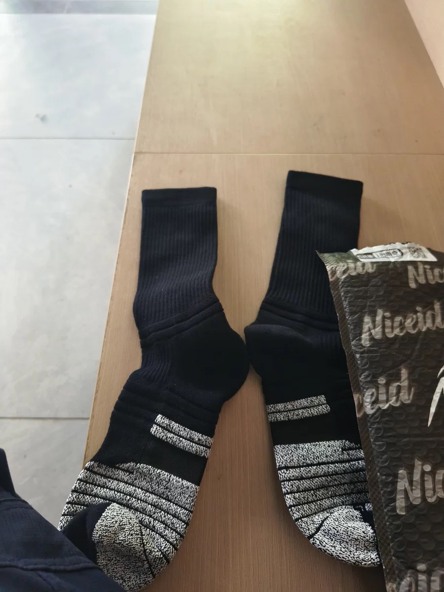 天冷了，又该拿出这双毛巾底袜子了