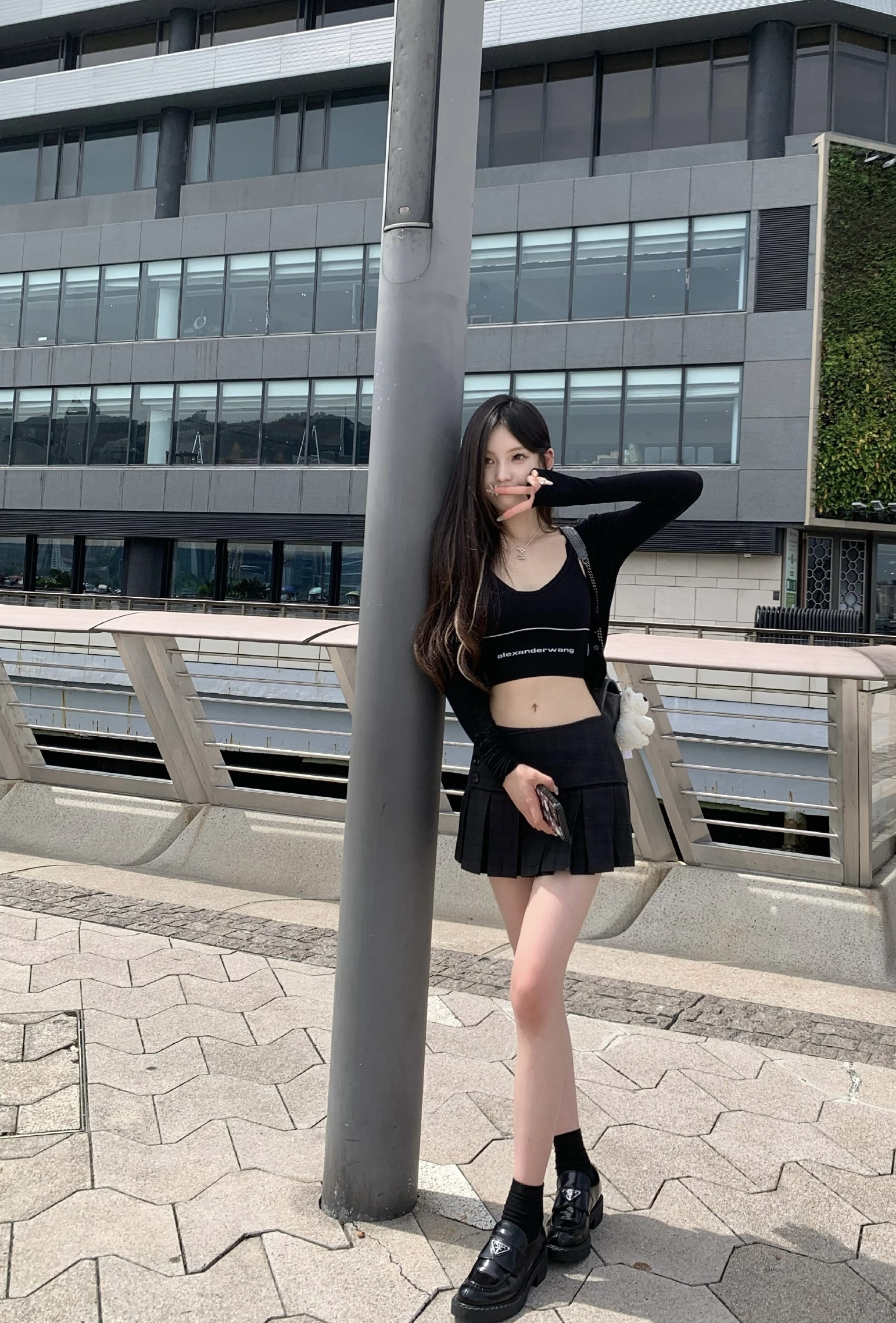 亚历山大王，的香港街头穿搭