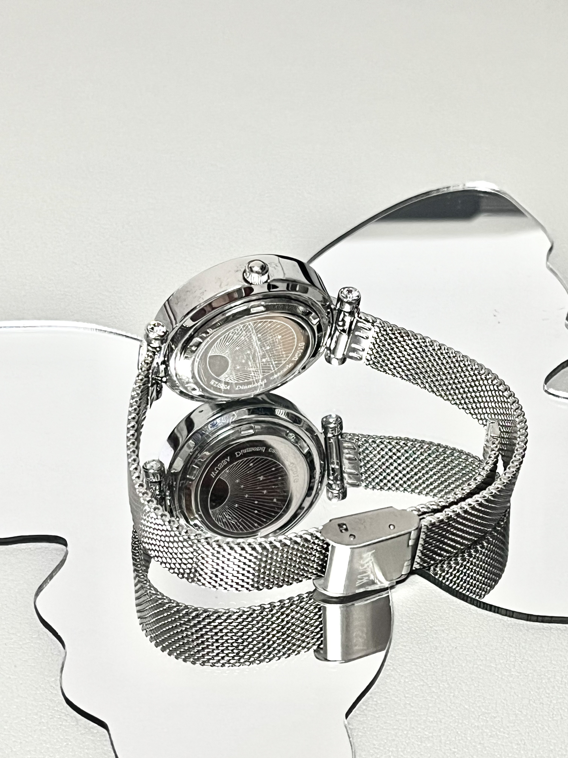 呜哇原来这就是小说女主戴的梦幻表