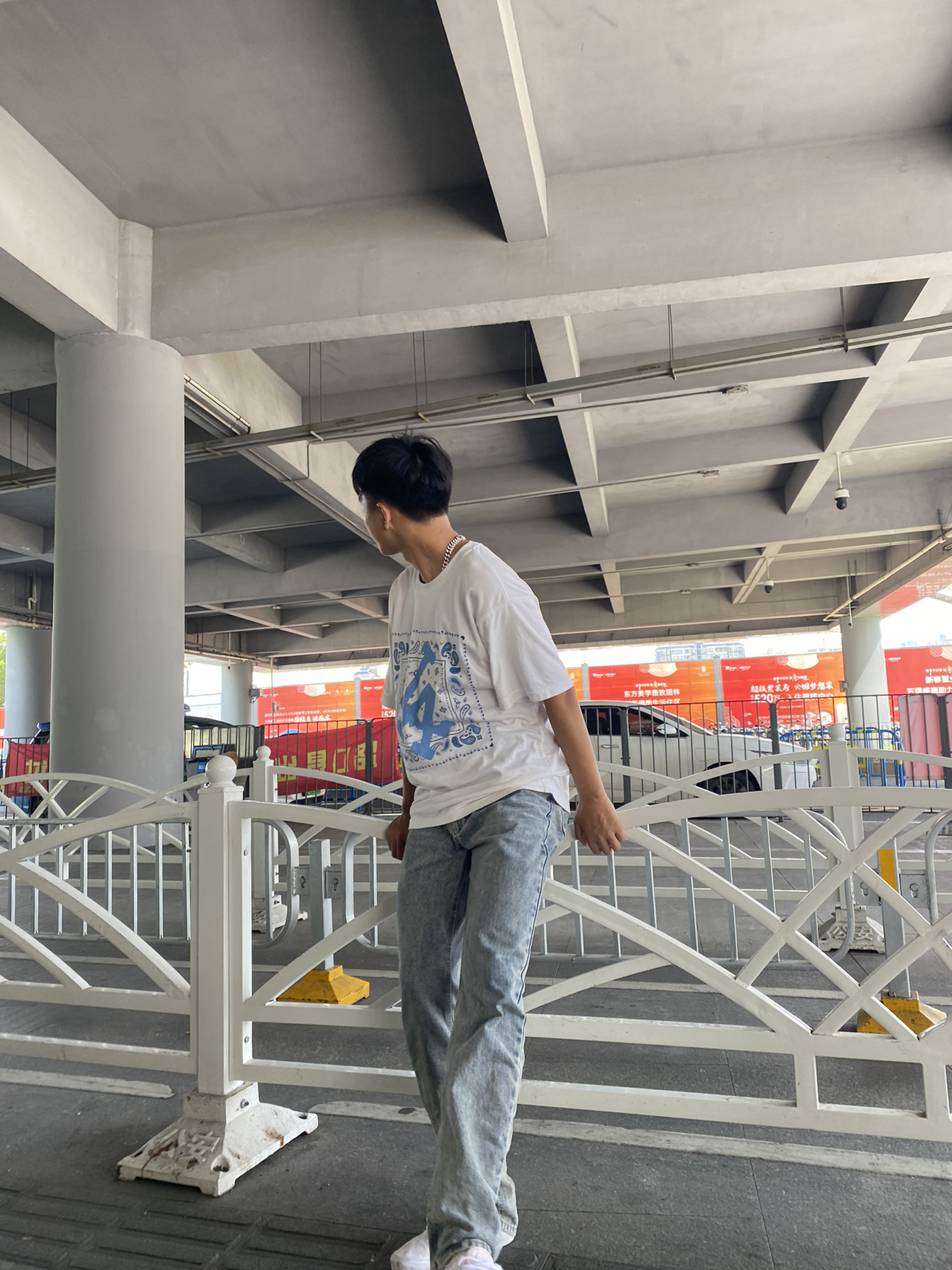 🧍‍♂️穿搭简介：
（鞋款上脚感受，穿搭
