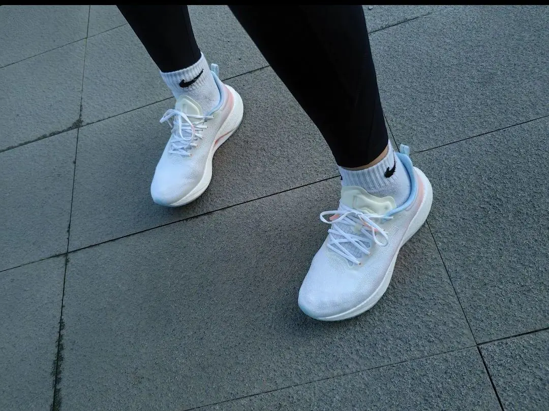 女款平价跑鞋,超级软弹,超级有力