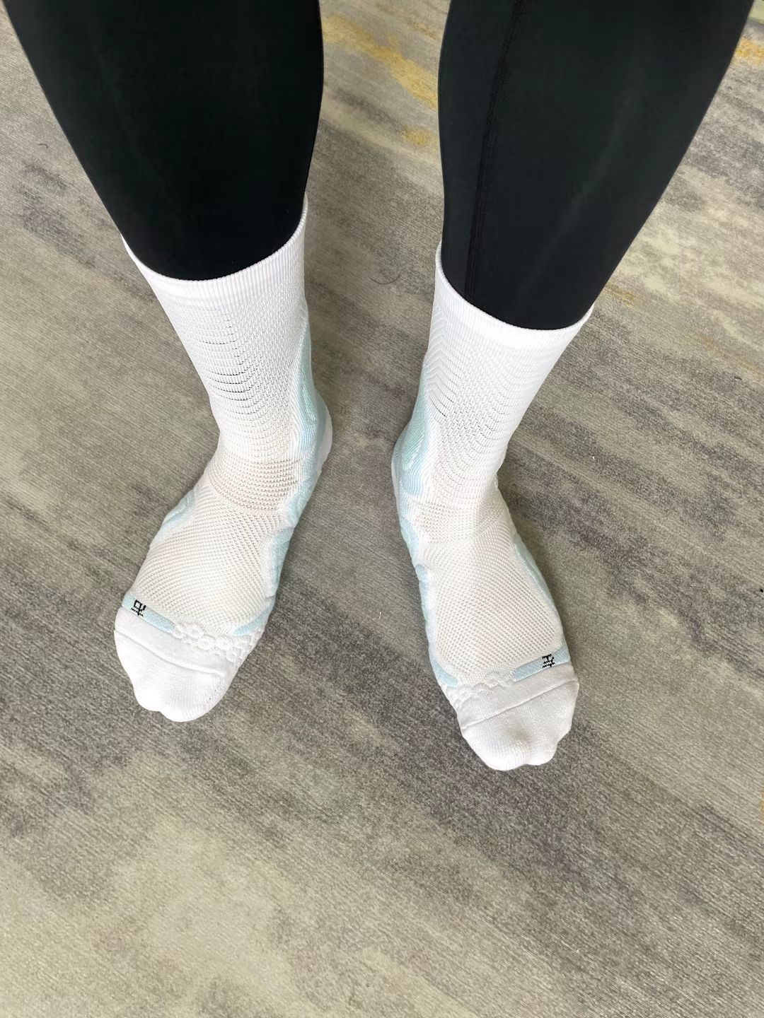 ✨绝美运动袜来啦！准者耐磨吸汗八爪鱼篮球中筒袜🏀