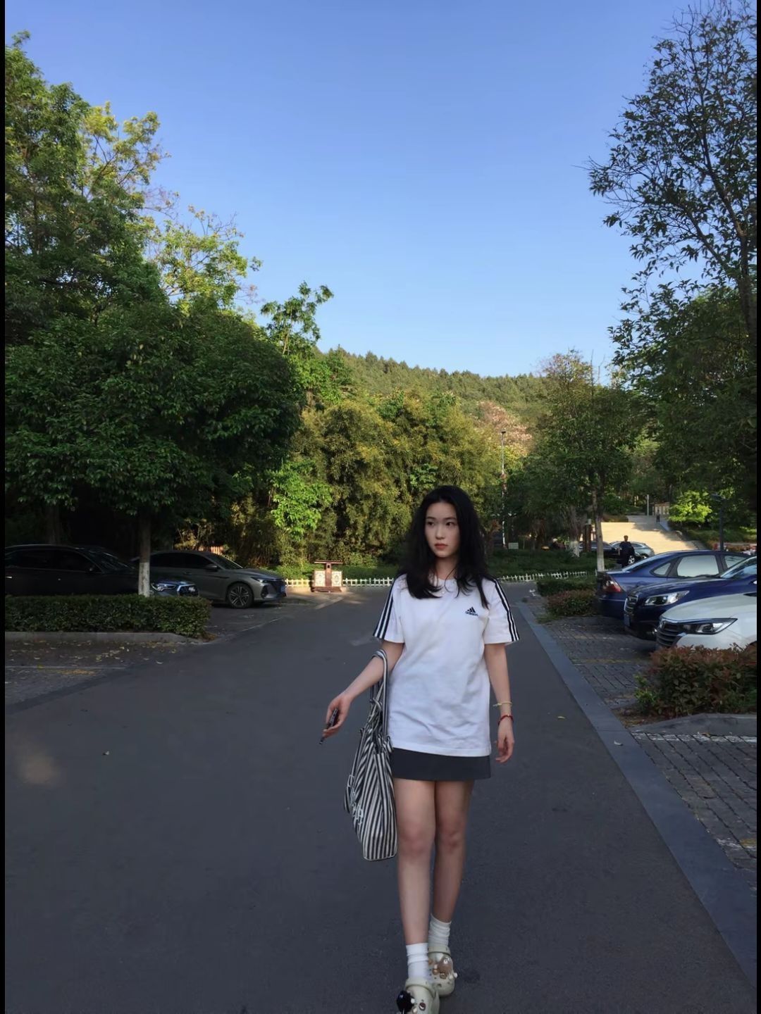 🔥爆款来袭！👕adidas运动宽松透气圆领短袖T恤，舒适到爆炸💥