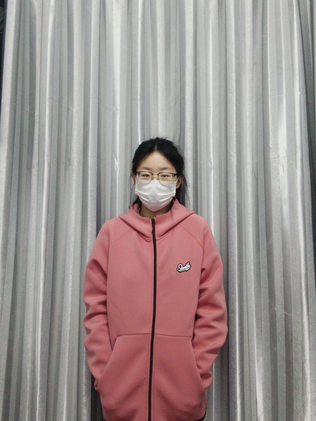 修身卫衣怎么穿