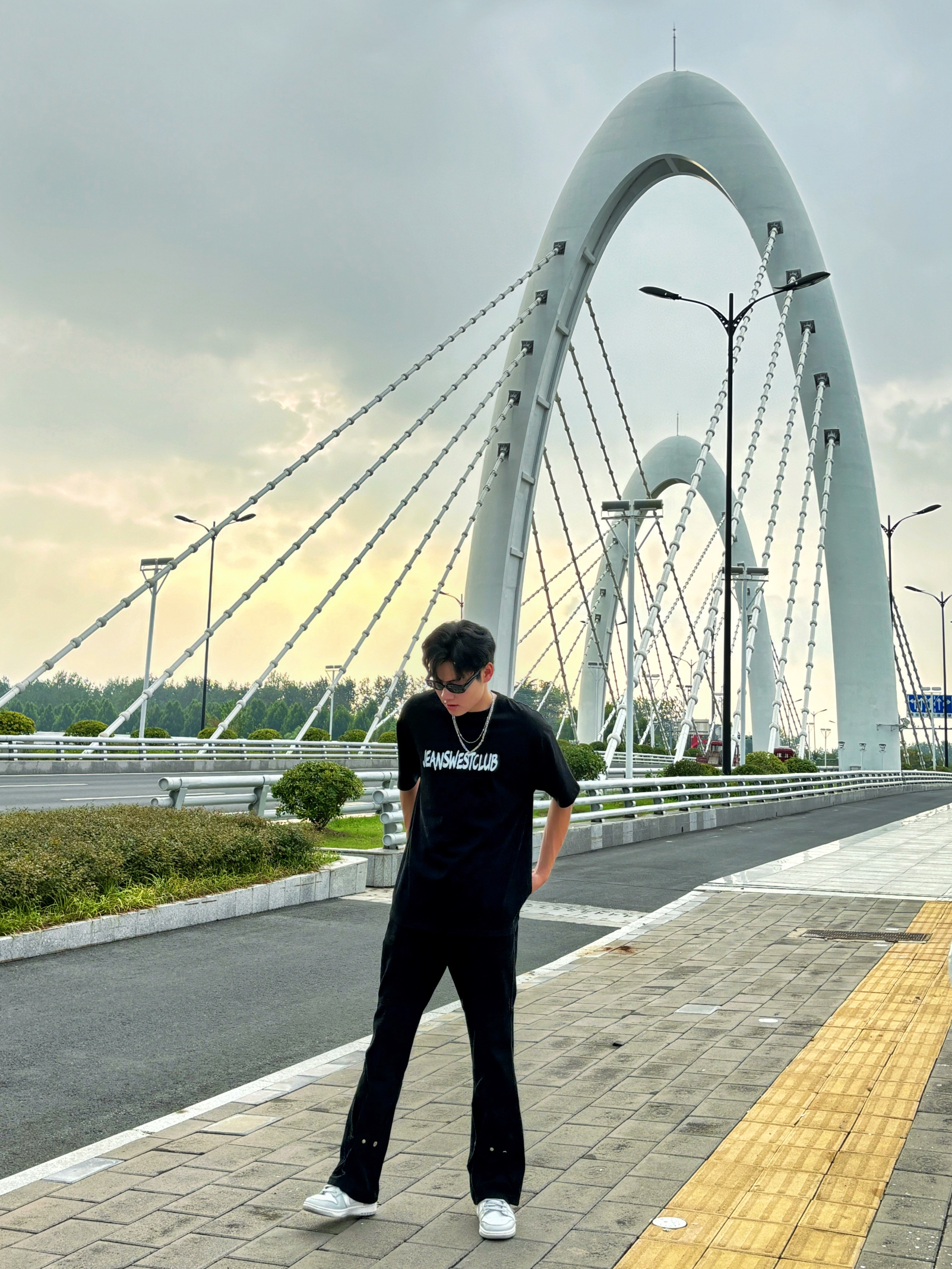 今天有点小帅