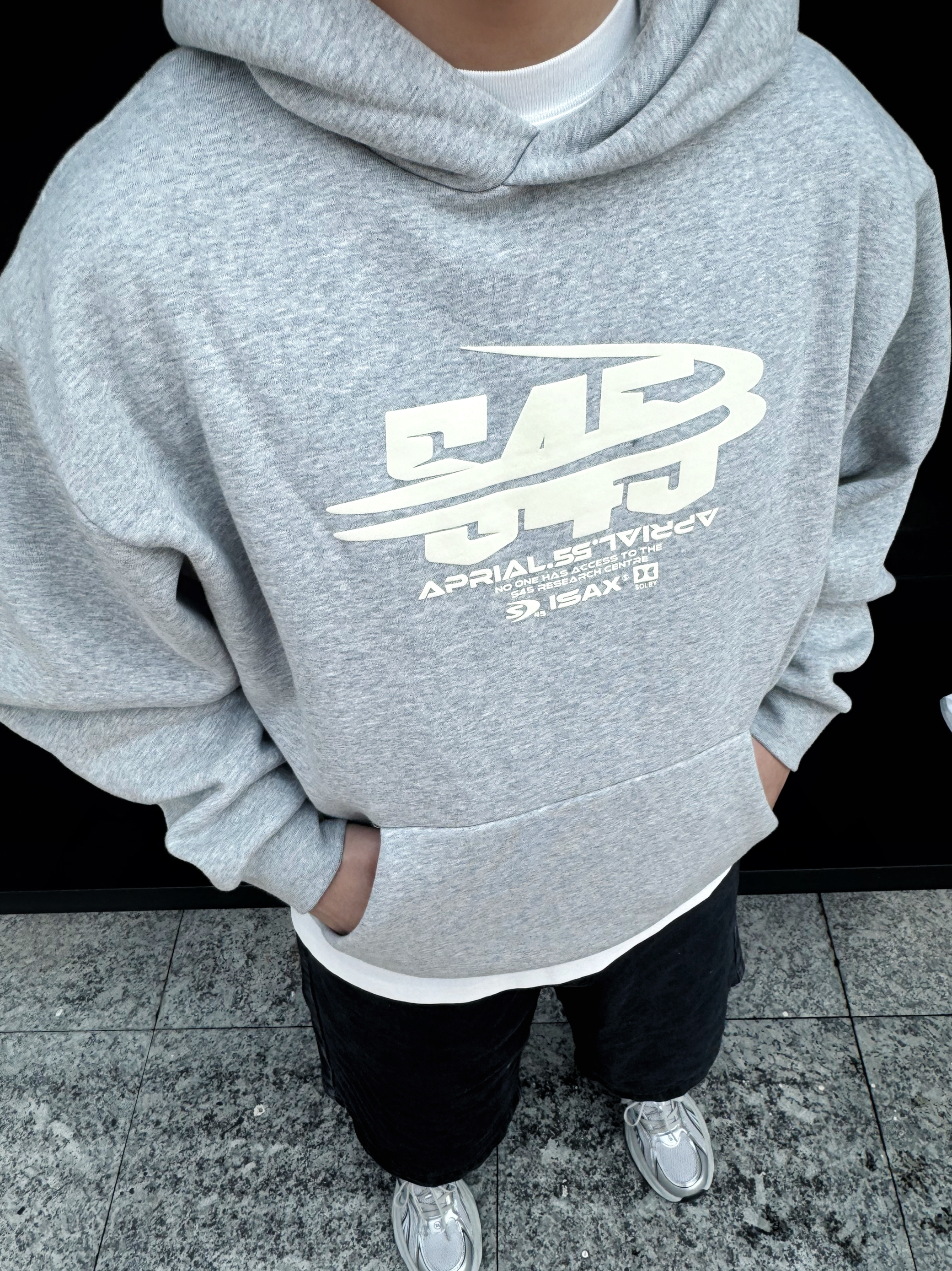 OOTD｜秋天的第一件卫衣