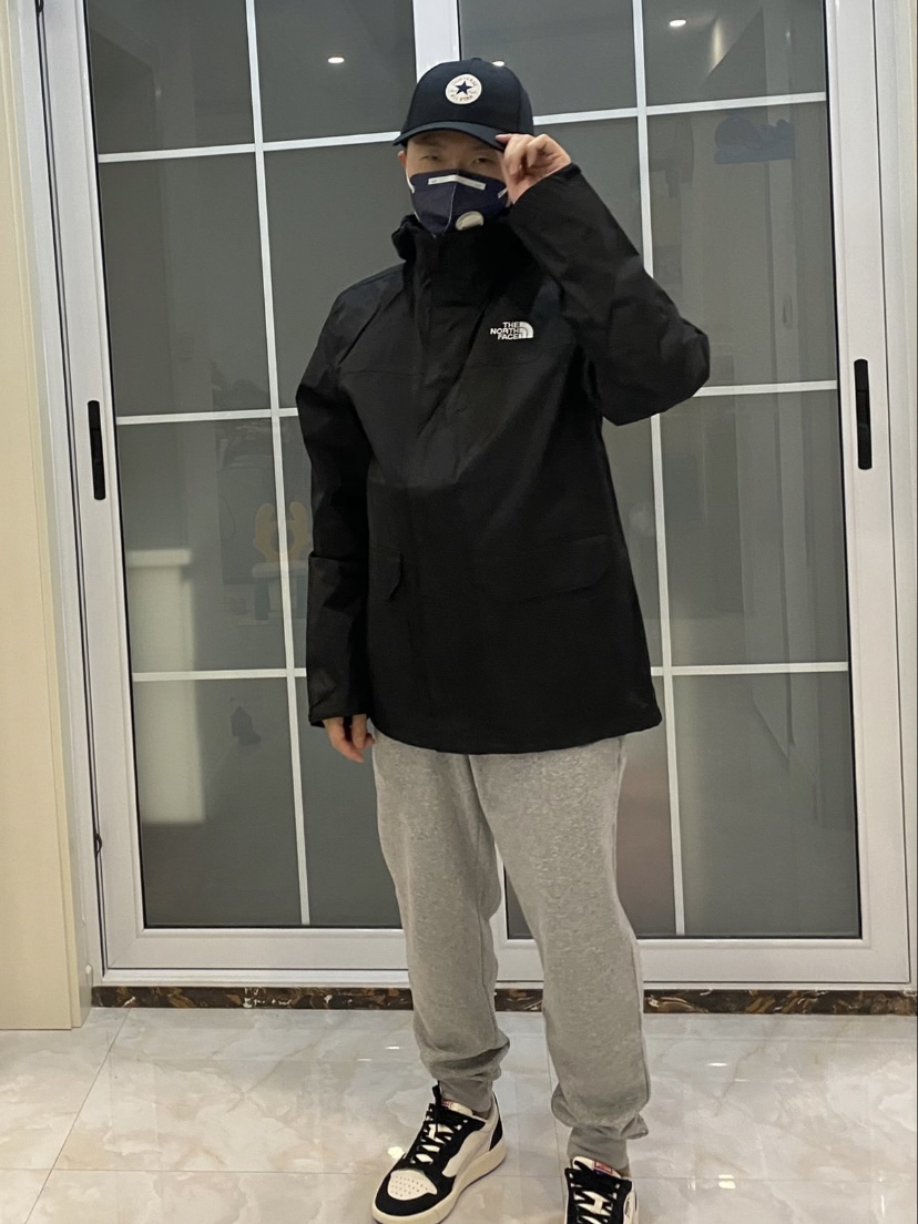 北面冲锋衣穿出自己的风格
