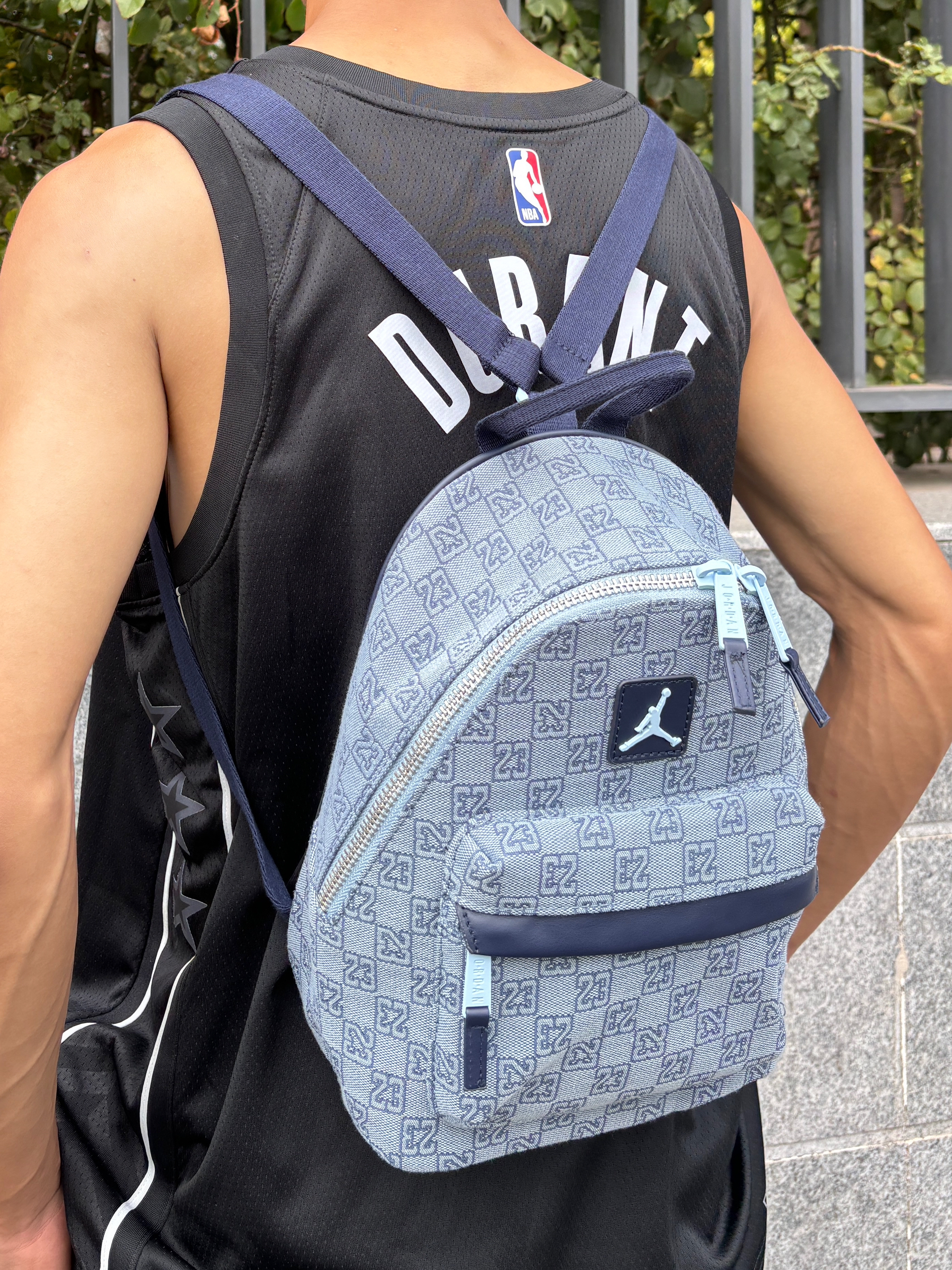 女朋友看到都要抢走背的一款包包🎒
