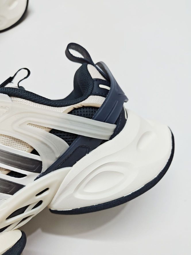 ✨阿迪机甲老爹鞋👟,性价比不错