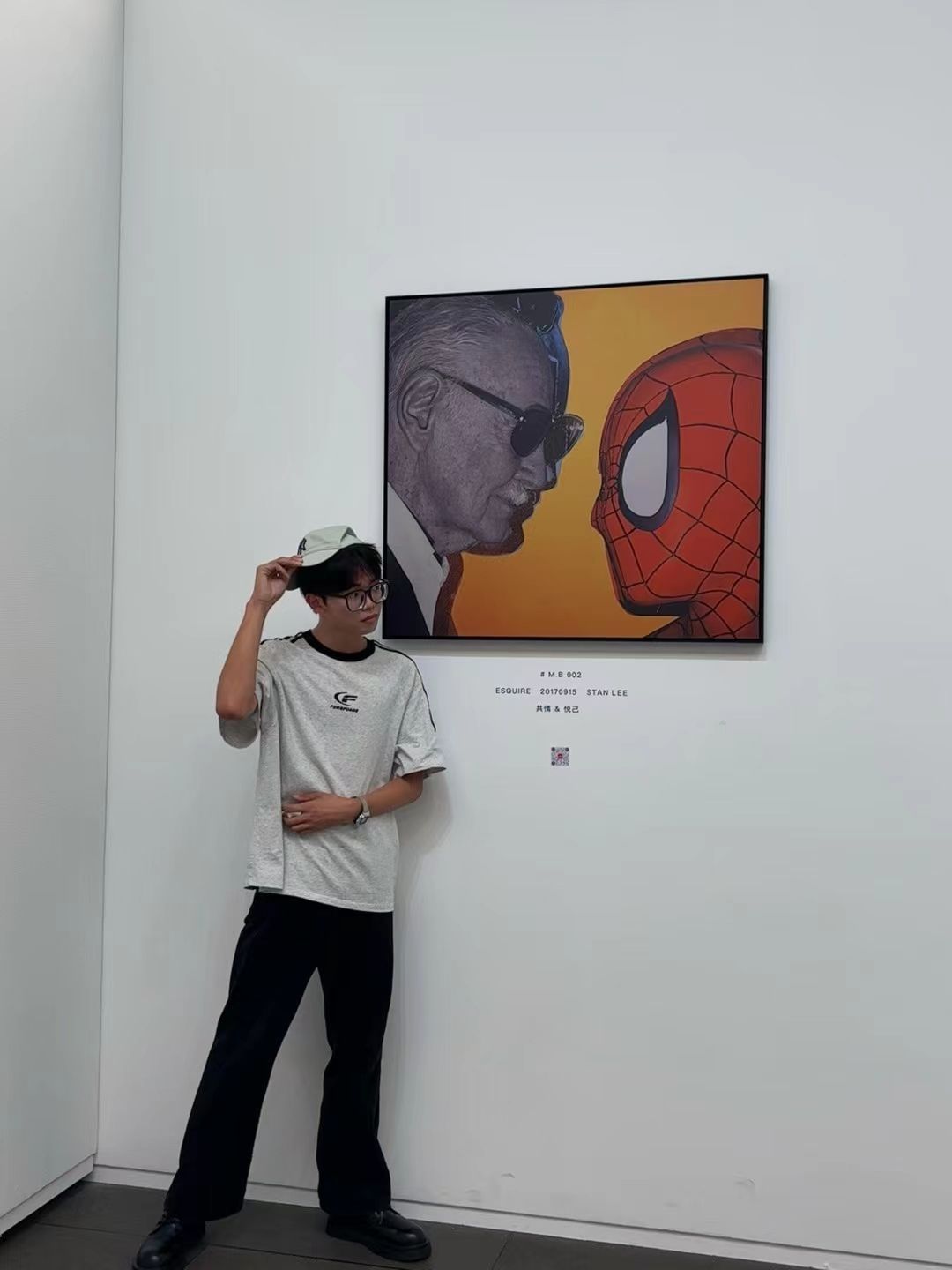 画展黑白配，艺术与时尚的碰撞