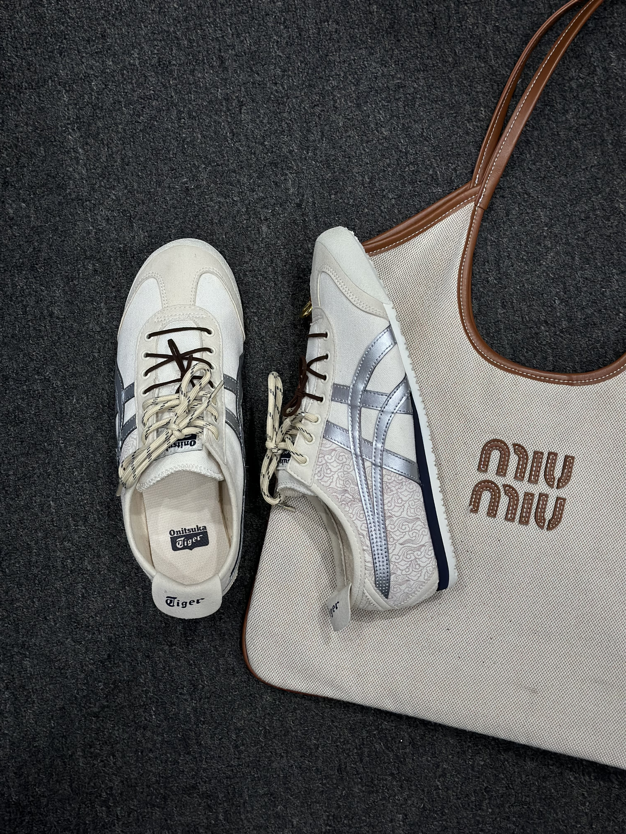 鞋👟|tiger白配银色