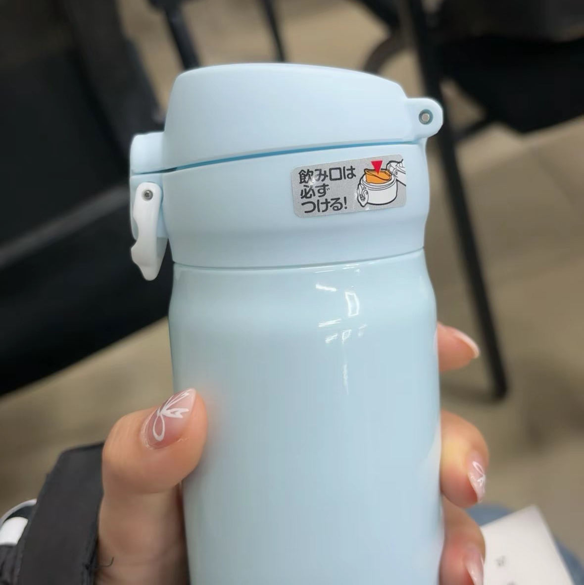 超级奈斯的保温杯，颜值超高👍