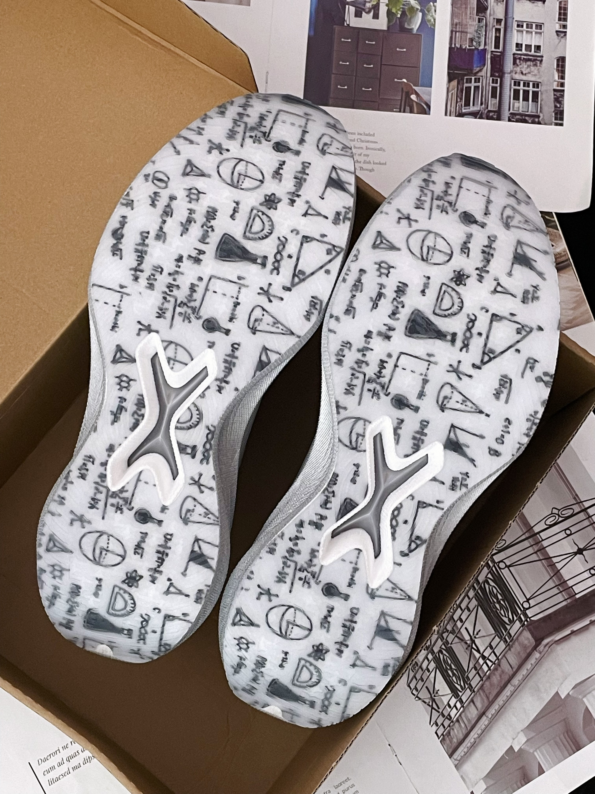 🔥惊艳了～学生党必备的『学霸』跑鞋🤔⁉️