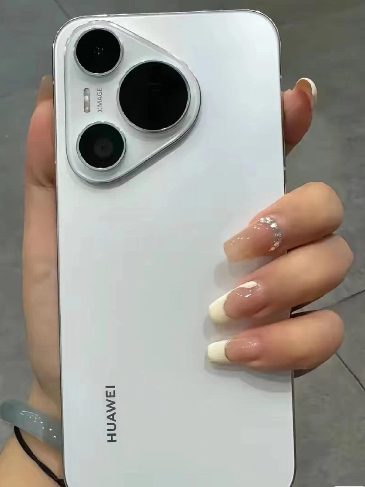 华为p70很苹果啊 颜值比之前60好看多了