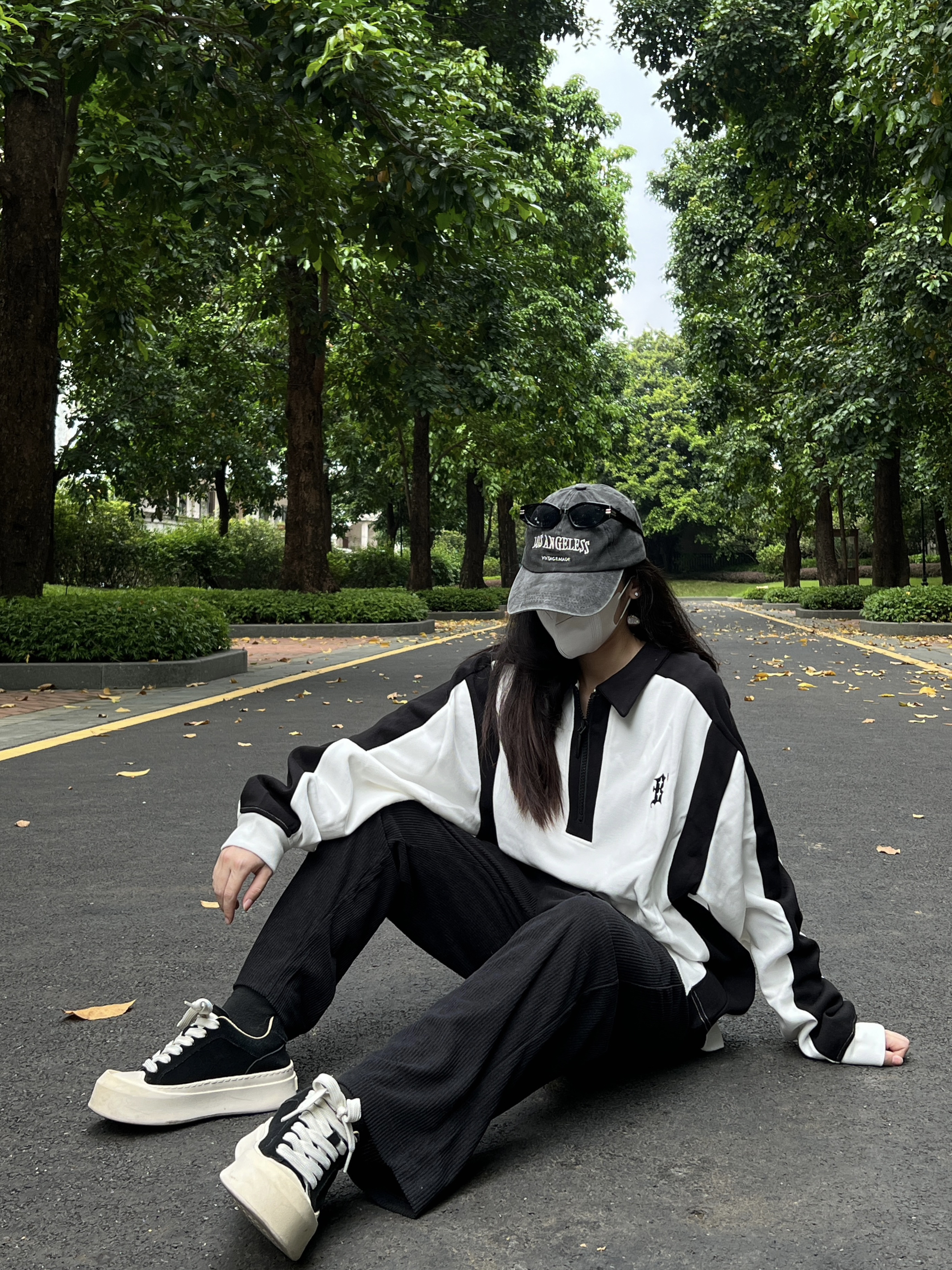 不是吧女生也穿这么帅