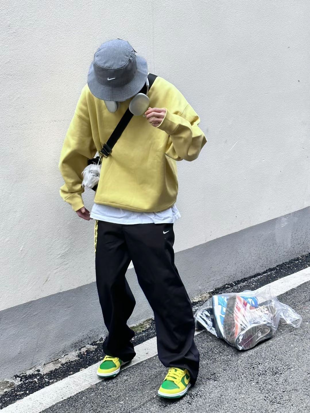 Nike复古山系宽松斜纹布直筒长裤，让我心动不已！💖