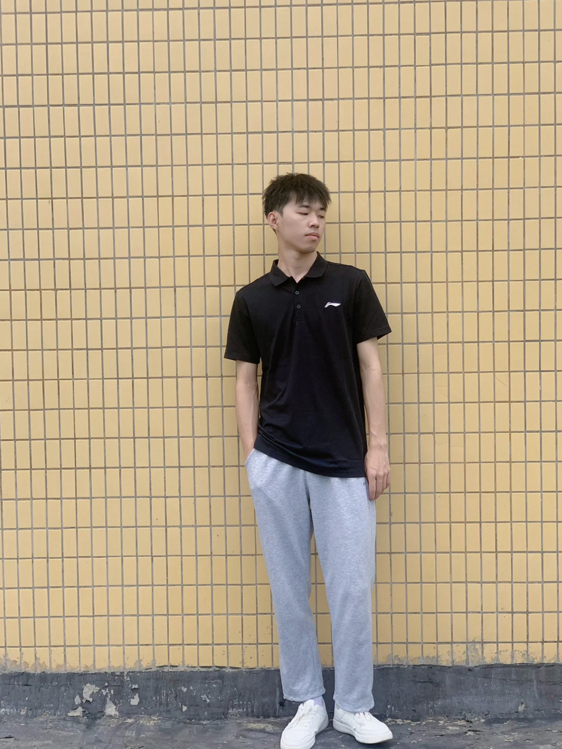 李宁Pool衫来袭，解锁你的运动新风尚～👕