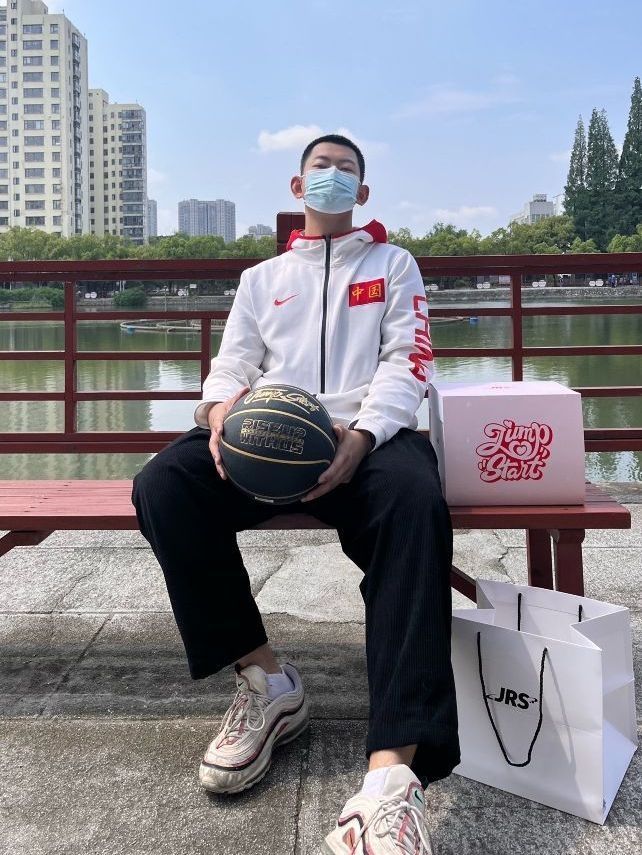 💥🔥哇塞！今天要给大家分享一款超级棒的装备！