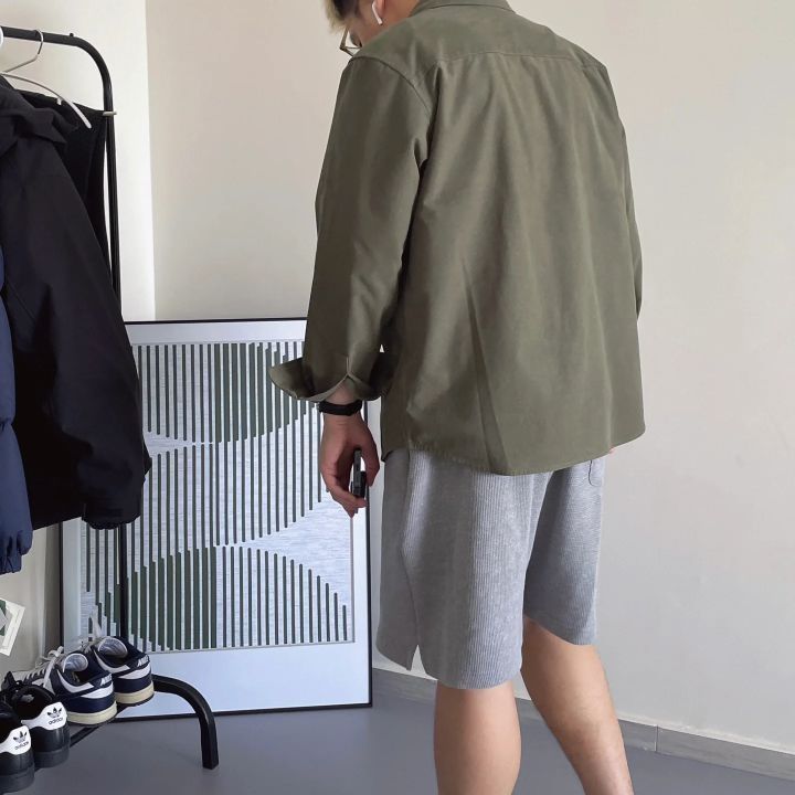 ✨爆款预警！快来GET UNIQLO的这件超实用宽松外搭工装衬衫👕！