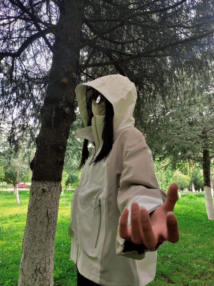 上课暂停，徒步旅行