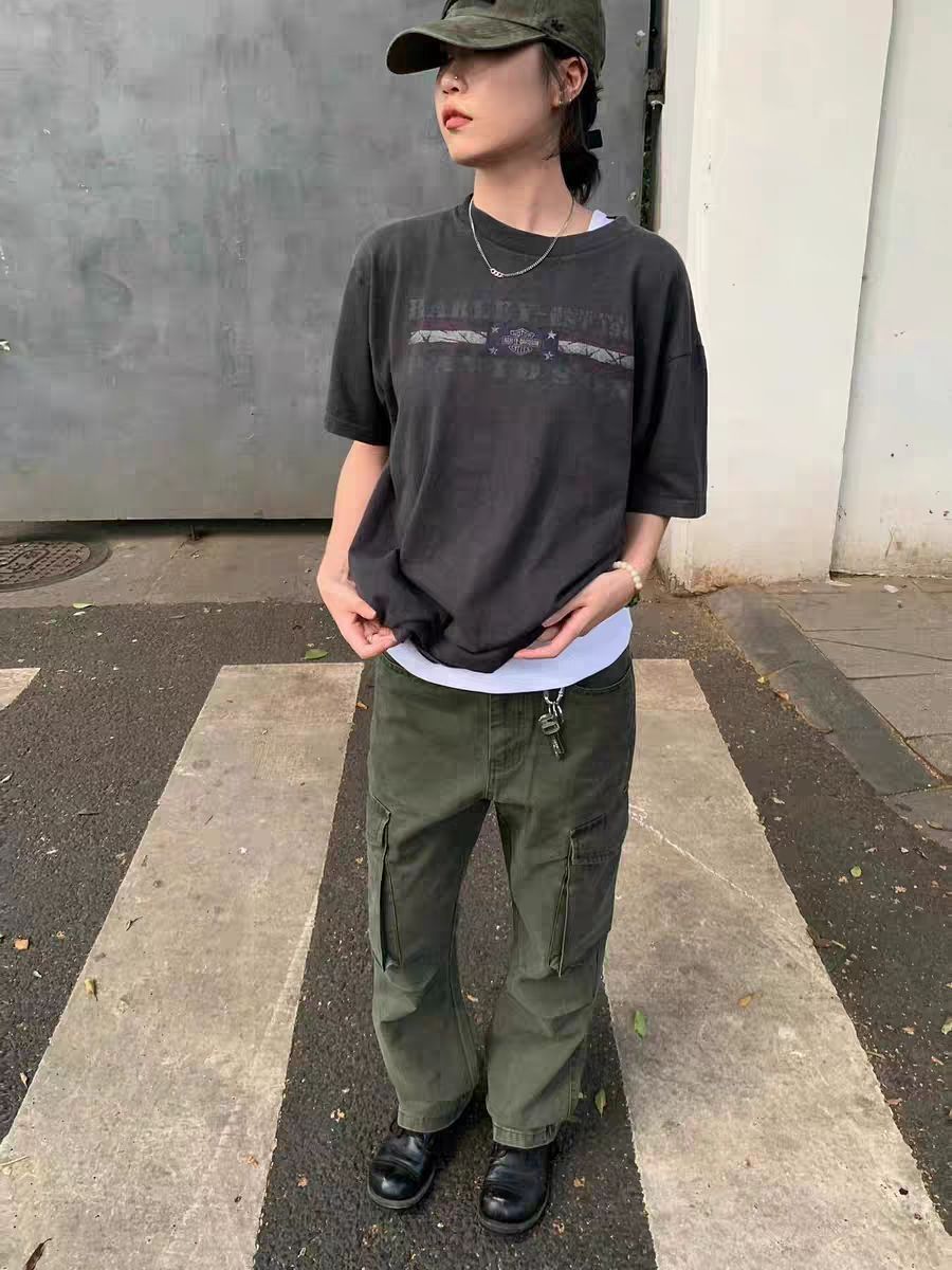 👍 👖 穿上它，感觉我就是行走的时尚icon！😎
