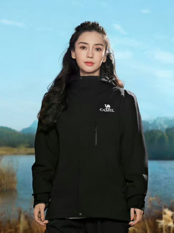 杨颖同款的骆驼冲锋衣!
