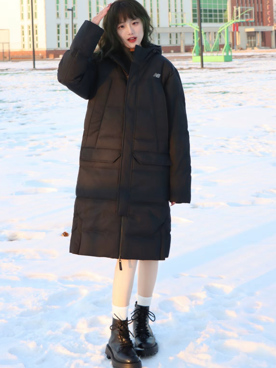 ✨🧥冬日温暖升级，新百伦长款羽绒服来袭！