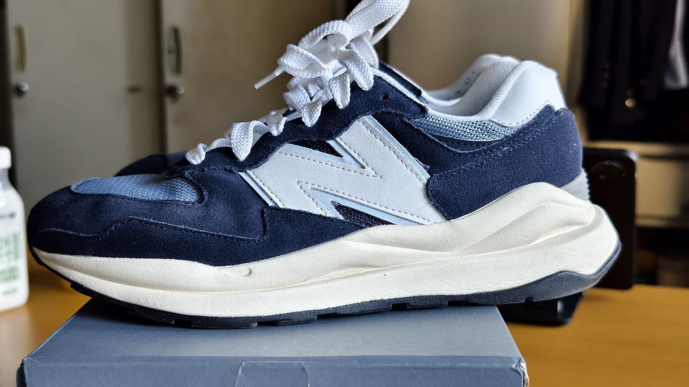 NB5740    适合 文静男生 的 白搭鞋款