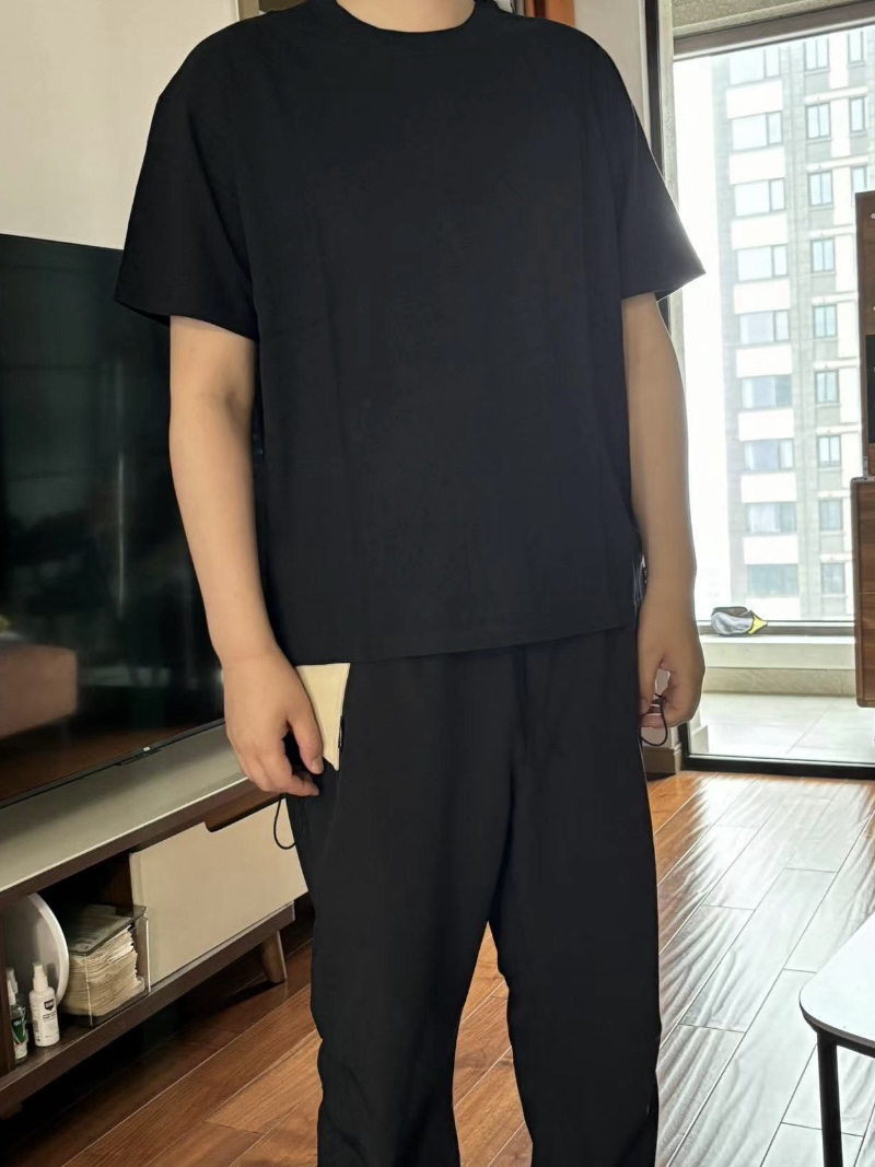 夏天的第一件短袖