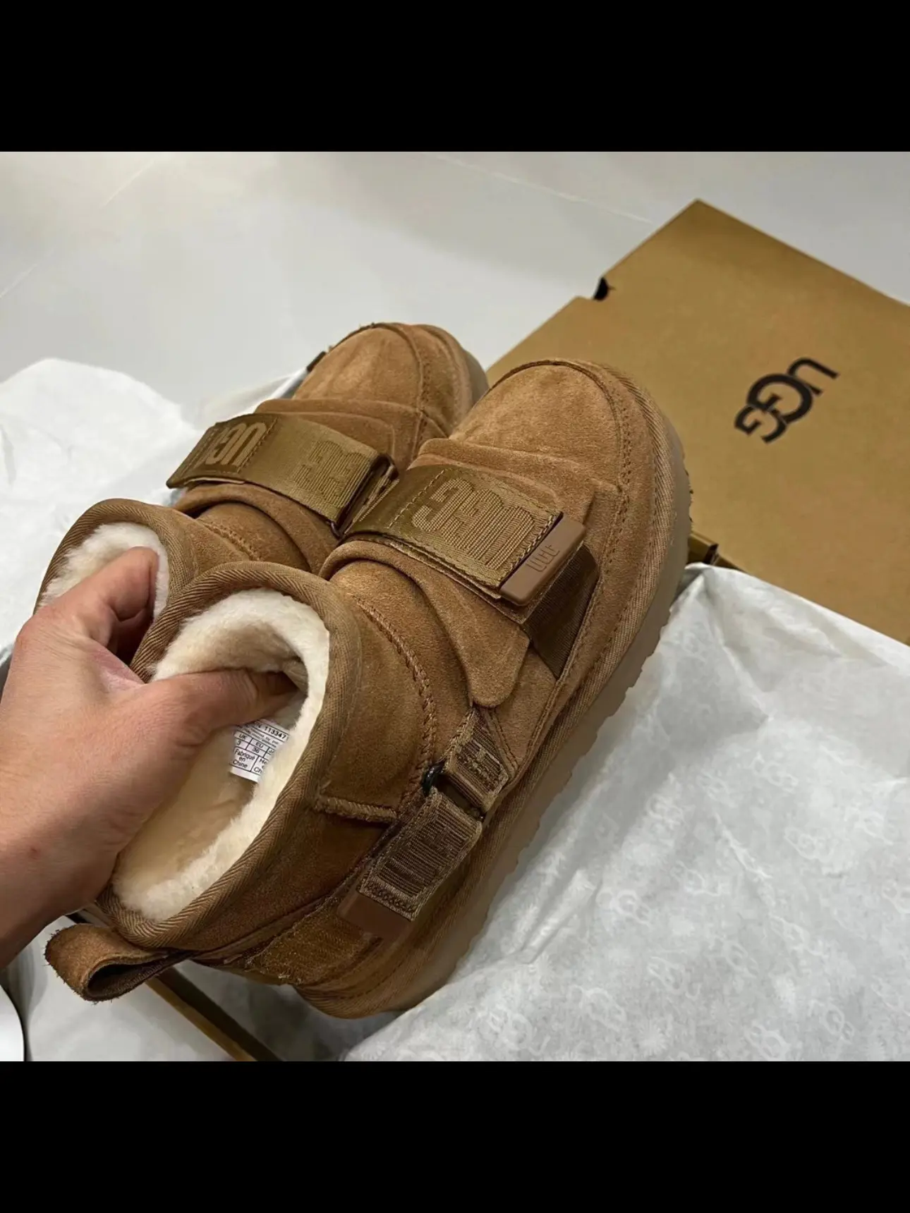 ugg的王牌呀 机车卡扣