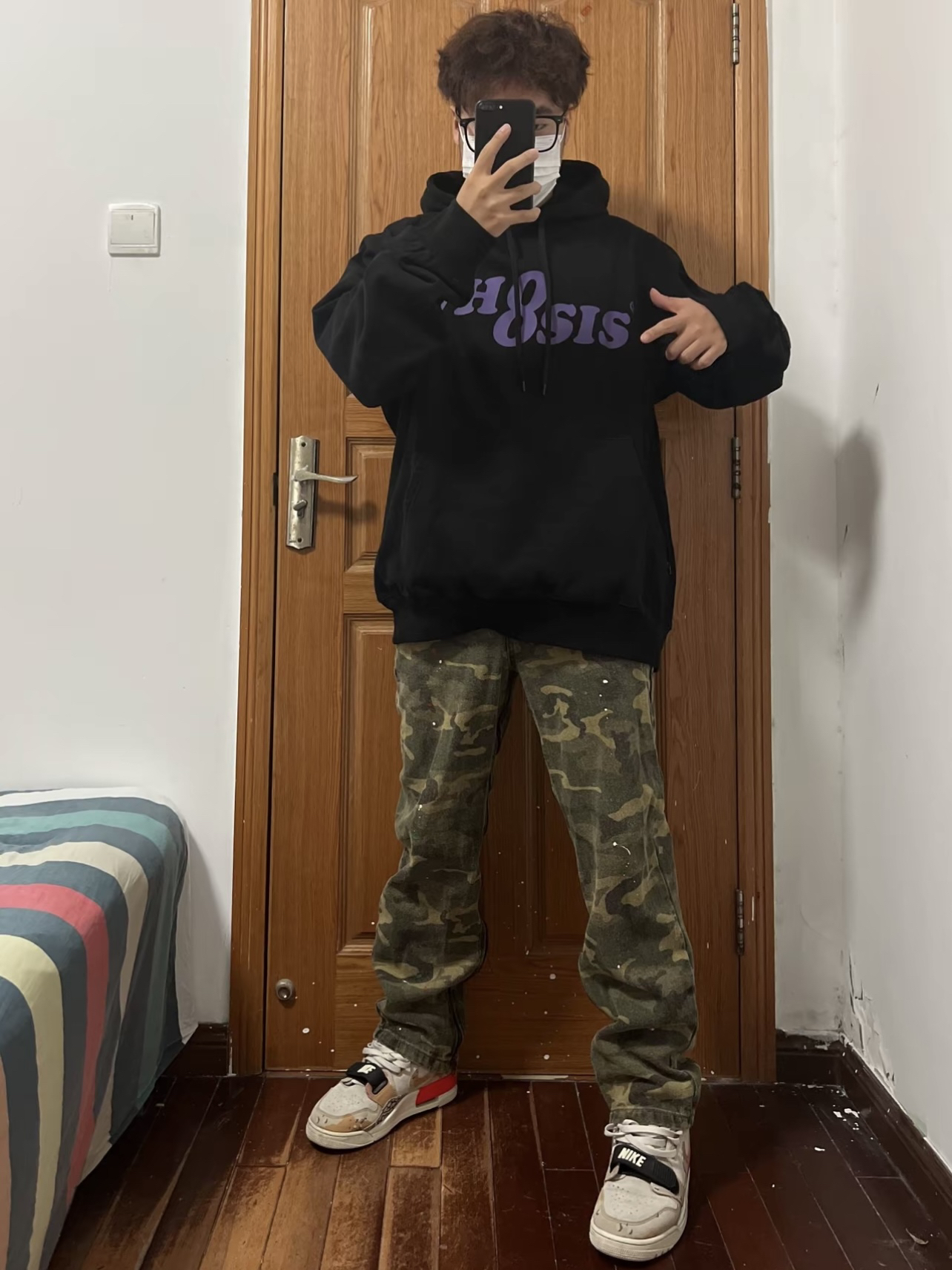 OOTD｜这件WHOOSIS卫衣太好穿啦‼️