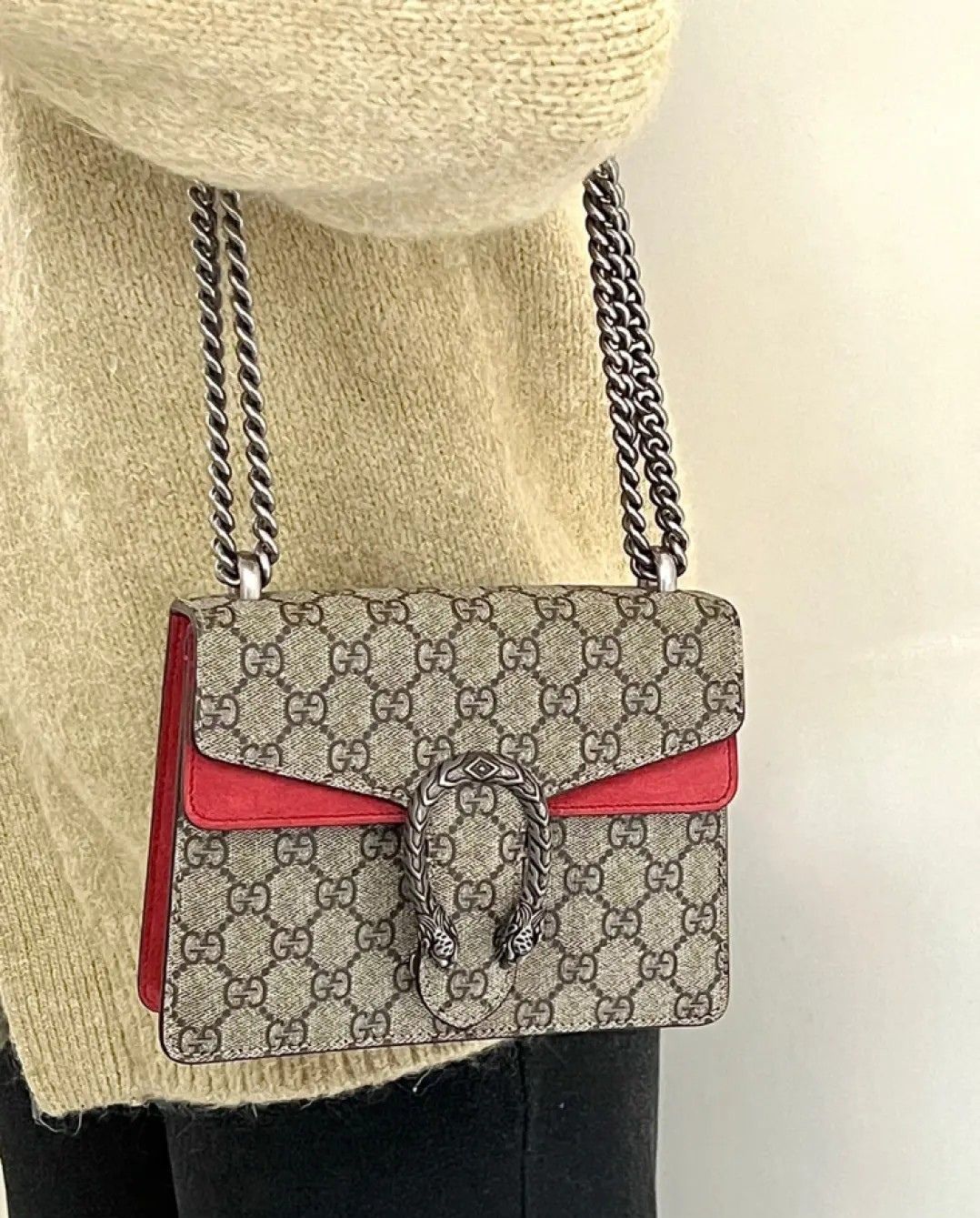 5折半价入手得 Gucci 红边酒神