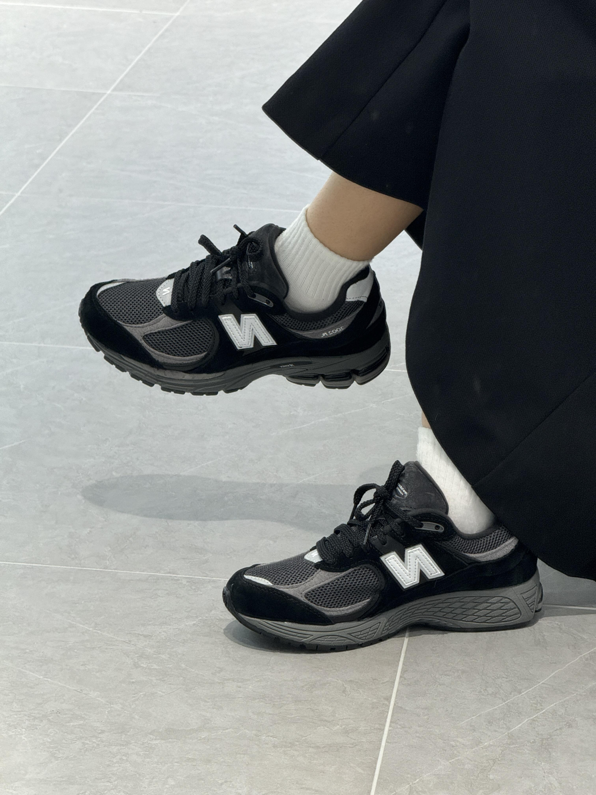 我宣布秋冬必备2002好蛮！新配色来啦