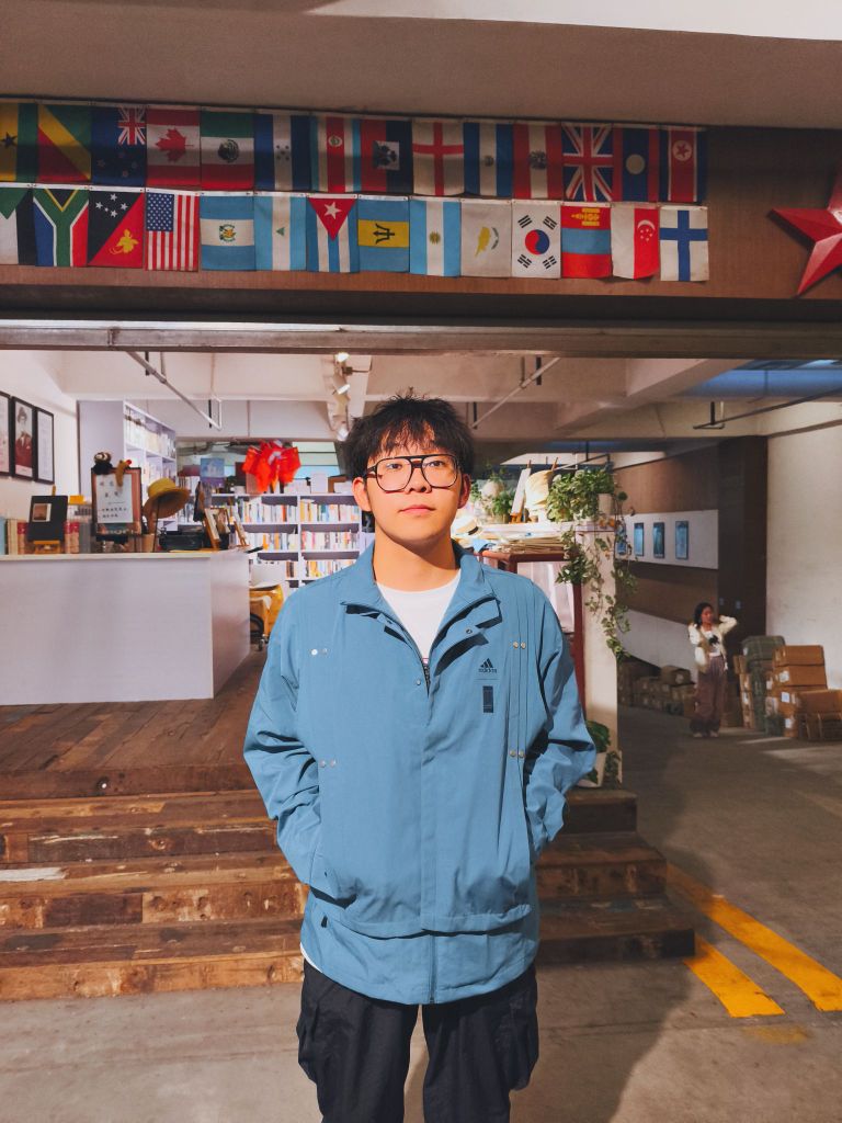 #大学生出游