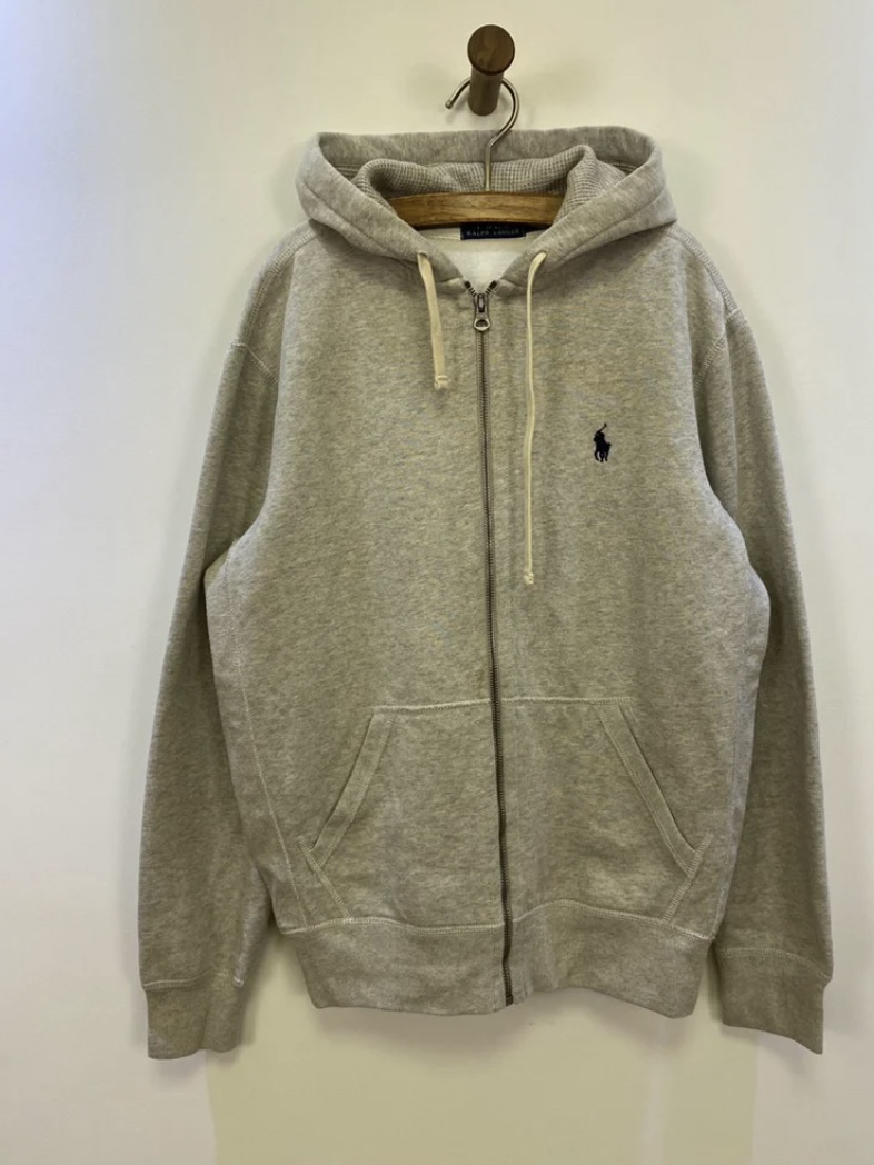秋天第一个新品：oversize廓形的空气感卫衣